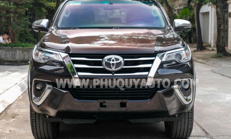 Toyota Fortuner 2.7V 4x2 AT