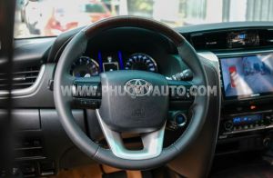 Xe Toyota Fortuner 2.7V 4x2 AT 2019