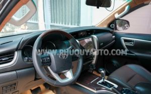 Xe Toyota Fortuner 2.7V 4x2 AT 2019