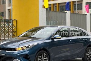 Xe Kia K3 Luxury 1.6 AT 2025