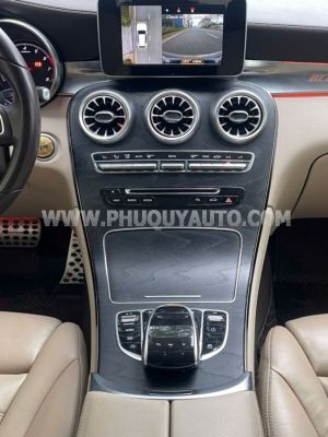 Xe Mercedes Benz GLC 300 4Matic 2017