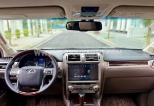 Xe Lexus GX 460 2016