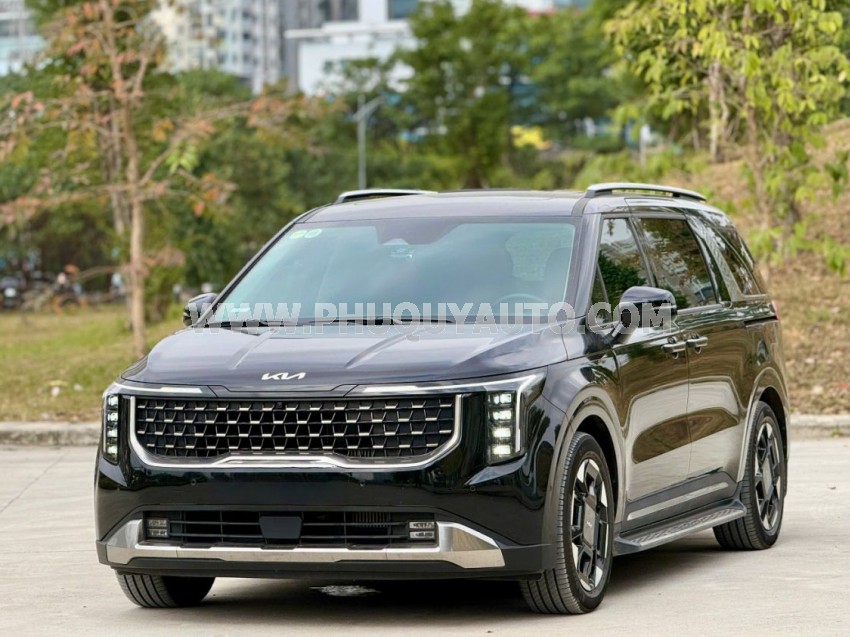 Kia Carnival Signature 2.2D 2025