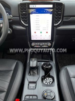Xe Ford Everest Titanium Plus 2.0L 4x4 AT 2024