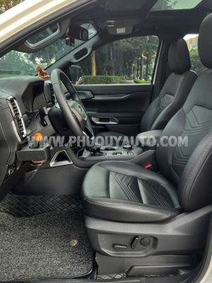 Xe Ford Everest Titanium Plus 2.0L 4x4 AT 2024