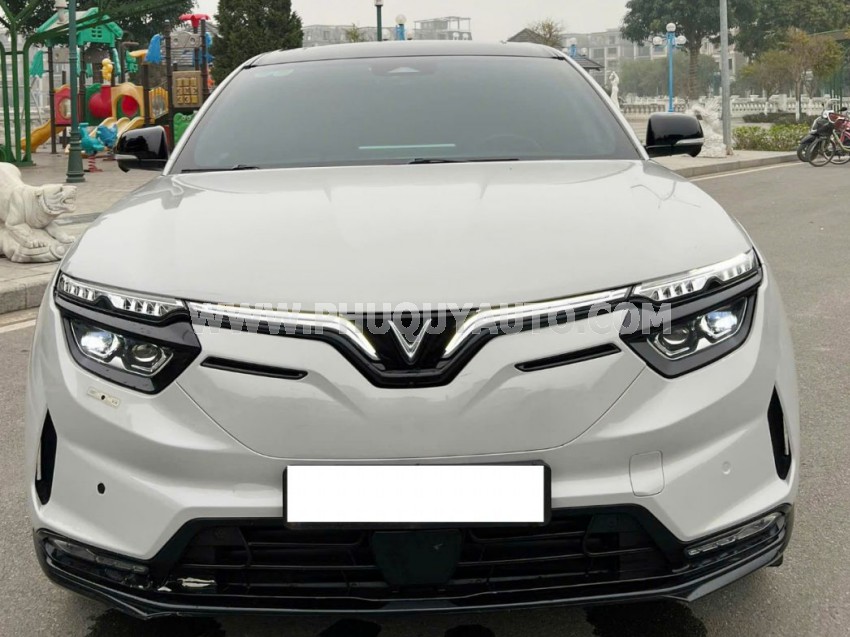 VinFast VF8 Plus AWD