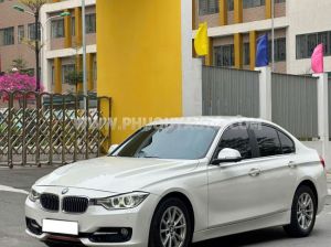 Xe BMW 3 Series 320i 2014