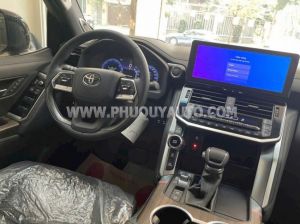 Xe Toyota Land Cruiser 3.5 V6 2025