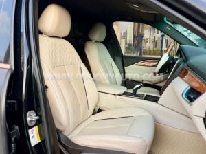 Xe VinFast President 6.2 V8 2020