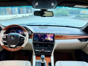 Xe VinFast President 6.2 V8 2020