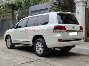 Xe Toyota Land Cruiser 4.6 V8 2020