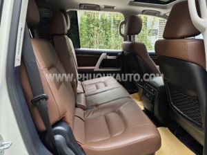 Xe Toyota Land Cruiser 4.6 V8 2020