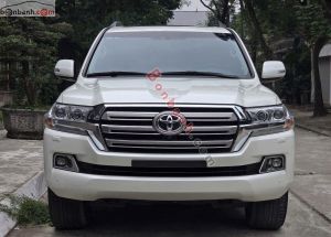 Xe Toyota Land Cruiser 4.6 V8 2020