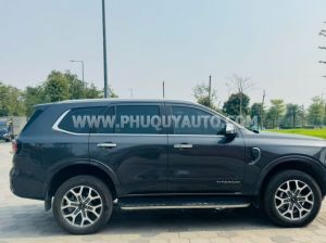 Xe Ford Everest Titanium Plus 2.0L 4x4 AT 2024
