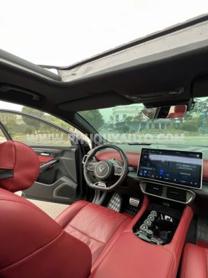 Xe VinFast VF8 Plus AWD 2022