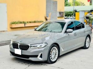 Xe BMW 5 Series 520i Luxury 2021
