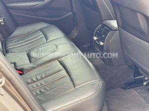 Xe BMW 5 Series 520i Luxury 2021