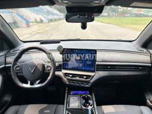 Xe VinFast VF6 Plus 2025