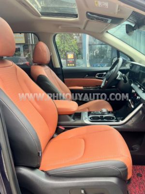Xe Kia Carnival Signature 2.2D 2024