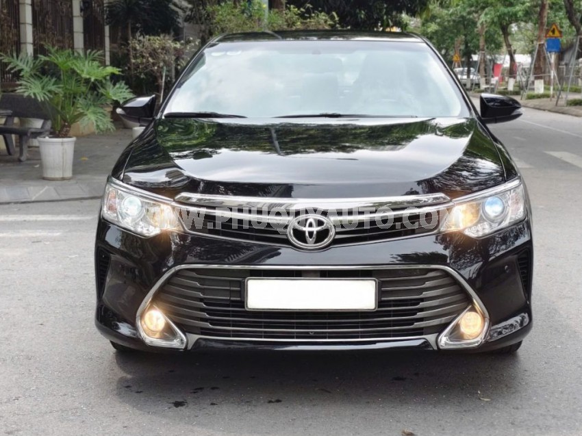 Toyota Camry 2.5Q 2015