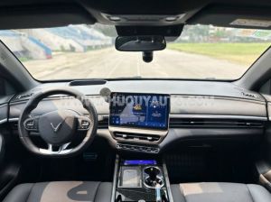 Xe VinFast VF6 Plus 2025