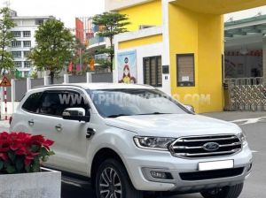 Xe Ford Everest Titanium 2.0L 4x2 AT 2019
