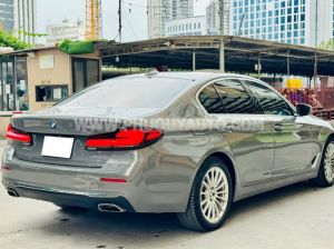 Xe BMW 5 Series 520i Luxury 2021